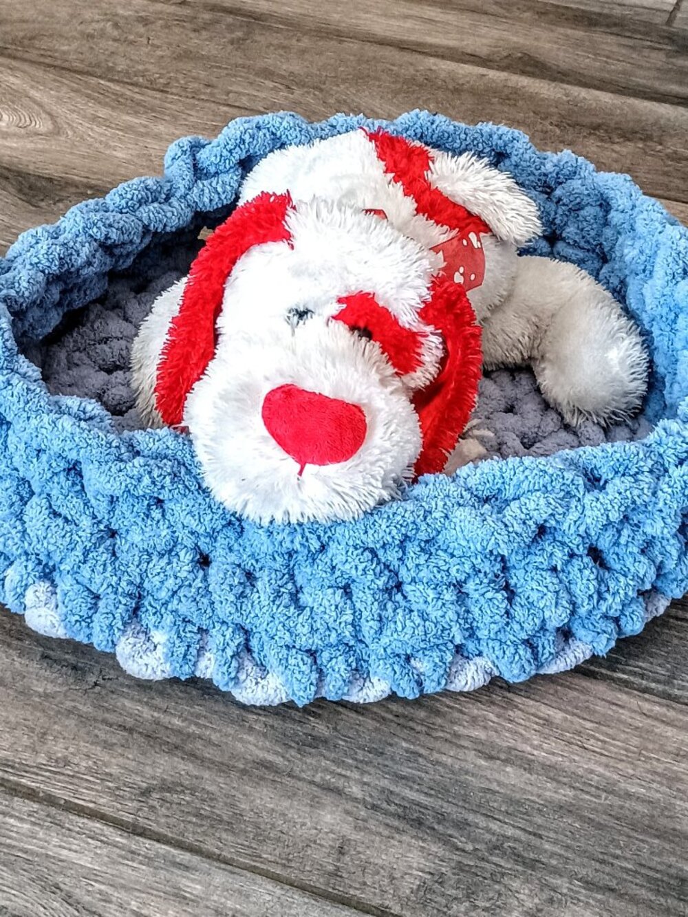 SOFTEST PET BED!  DOG OR CAT